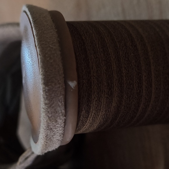 10 items/$10 Heeled Sandals - Picture 3 of 5